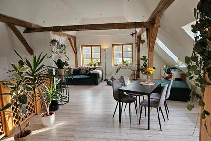 Helle freundliche Dachgeschoss Wohnung - Linden