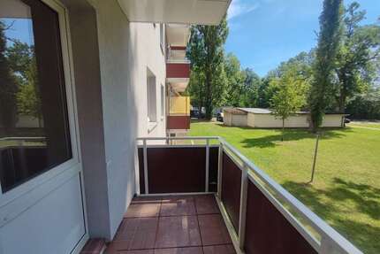 Wohnung zum Mieten in Merseburg 350,00 € 58.21 m²