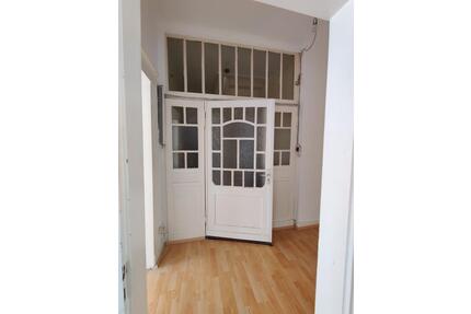 Altbauwohnung - 700,00&nbsp;EUR Kaltmiete, ca.&nbsp; 100,00&nbsp;m&sup2; in Kleve (PLZ: 47533)