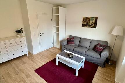 Lichtdurchflutete vollmöblierte Wohnung in Eschborn (Erstbezug)