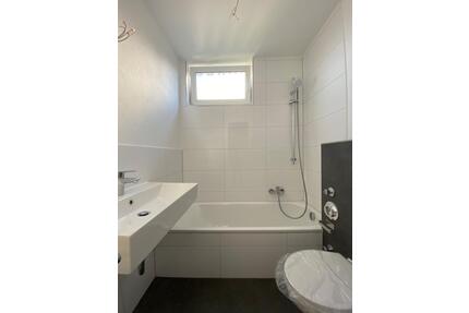 Sehr schöne, helle 3-Zimmerwohnung in ruhiger Lage - Weinstadt