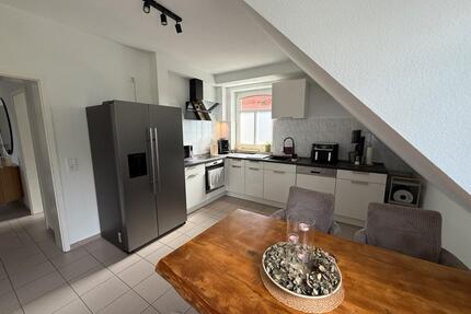 Helle 3-Zimmer-Wohnung (76 m²) mit Büro & EBK - Schüttorf