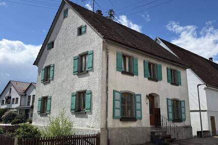 Großes Haus zum günstigen Preis in Unlingen!