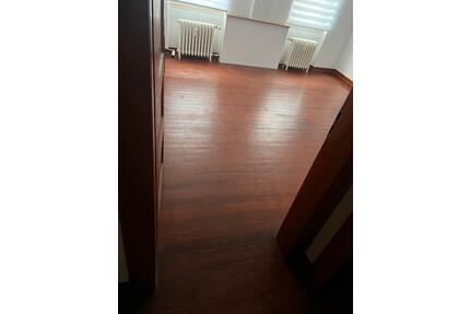 Zwei-Zimmer-Wohnung - 400,00&nbsp;EUR Kaltmiete, ca.&nbsp; 20,00&nbsp;m&sup2; in Kaiserslautern (PLZ: 67657)