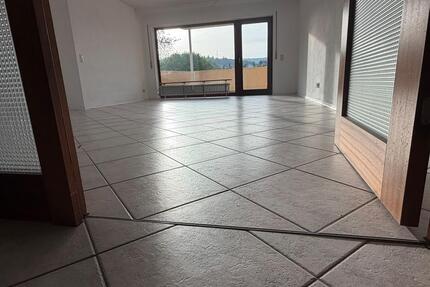 Eigentumswohnung - 289.000,00&nbsp;EUR Kaufpreis, ca.&nbsp; 98,00&nbsp;m&sup2; in Neckargemünd (PLZ: 69151)