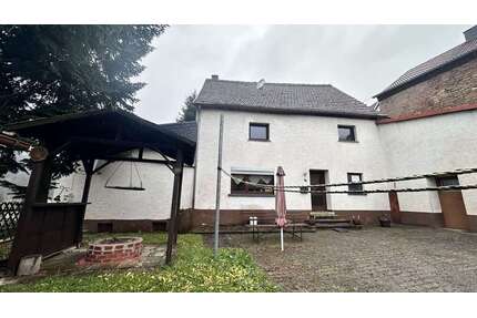 Haus zum Kaufen in Niederalben 95.000,00 € 159 m²