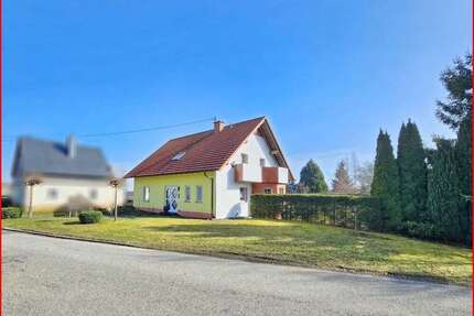 Haus zum Kaufen in Schauren 215.000,00 € 200 m²