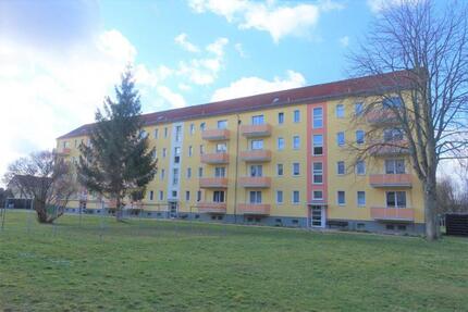 2-Raum-Wohnung mit Balkon - Wohnen im Geiseltal - Braunsbedra