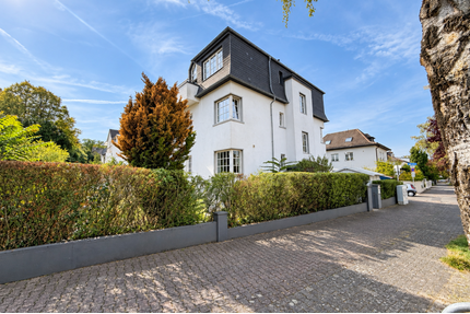 Frankfurt-Niederrad: Großzügige Altbau-Mainsonettewohnung in bester Villenlage! - Frankfurt am Main