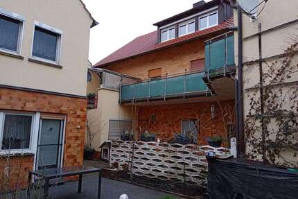 Haus zum Kaufen in Ebern 395.000,00 € 361.87 m²