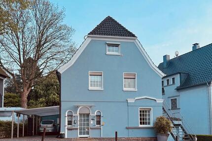 Freistehendes Einfamilienhaus mit Garten und Pool - Essen Stadtbezirk VII