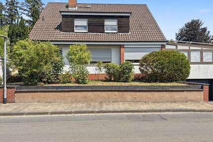 Haus zum Kaufen in Obertshausen 1.265.000,00 € 240 m²