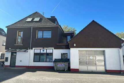 Haus zum Kaufen in Köln 595.000,00 € 256 m²