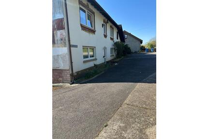 Haus zu vermieten - 1.350,00&nbsp;EUR Kaltmiete, ca.&nbsp; 188,00&nbsp;m&sup2; in Weilerbach (PLZ: 67685)