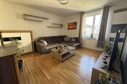 Wohnung zum Kaufen in Leipzig 190.000,00 € 79 m²