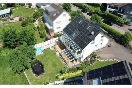 Lifestyle Unikat mit Blick ins Grüne! Repräsentatives EFH mit Garage u. fortschrittlichster Haustechnik - Odenthal / Blecher