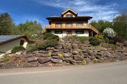 Haus zum Kaufen in Bundenthal 575.000,00 € 189 m²