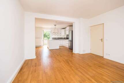 Wohnung zum Kaufen in München 600.000,00 € 94 m²