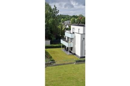 2 Zimmerwohnung mit Dachterrasse in Niederkassel Ranzel