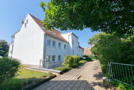 Schmucke Dreiaumwohnung mit Loggia! - Crimmitschau
