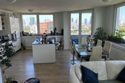 Zimmer in 3er WG Sachenhausen mit Skyline Blick - Frankfurt am Main Süd