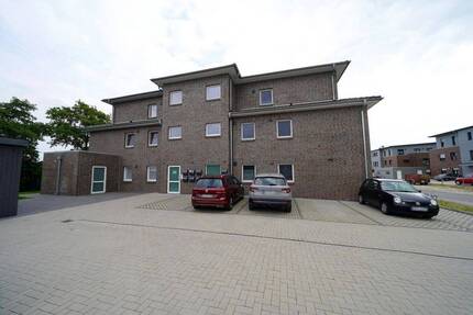 Schöne Erdgeschosswohnung in begehrter Wohnlage - energetisch effizient Leben - Apen Augustfehn I