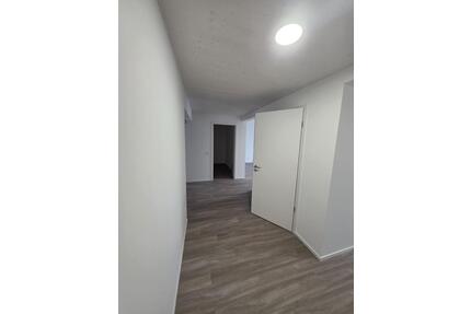 wunderschöööne, große 3-Z.Wohnung in Straubing-Süd