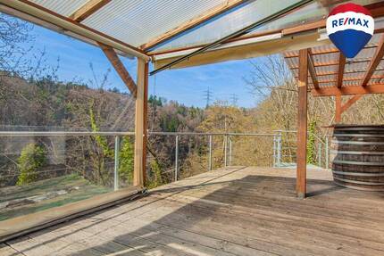 Einfamilienhaus mit Einliegerbereich und traumhafter Terrasse im Grünen in Hohenfels - Albbruck Buch