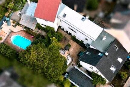 Großzügiges Haus mit Pool in Toplage**provisionsfrei** - Apolda
