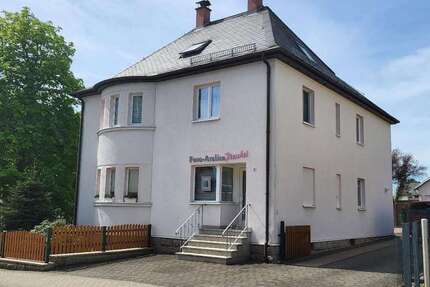Haus zum Kaufen in Treuen 290.000,00 € 200 m²