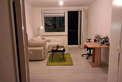 kleine Wohnung zur Miete - 50,00&nbsp;EUR Kaltmiete, ca.&nbsp; 31,00&nbsp;m&sup2; in Berlin (PLZ: 13409) Reinickendorf