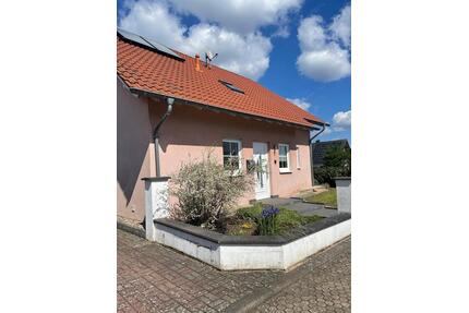 Wir verkaufen unser freistehendes Einfamilienhaus von privat - Überherrn