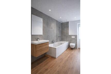 3 Zimmer Wohnung in Pirmasens: Erstbezug nach Kernsanierung