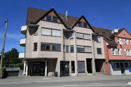 3-Zimmer-Dachgeschoß-Wohnung in Bahnhofsnähe - Kornwestheim