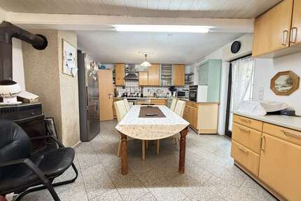 Haus zum Kaufen in Schwaigern Massenbach 319.000,00 € 138.25 m² - Schwaigern / Massenbach