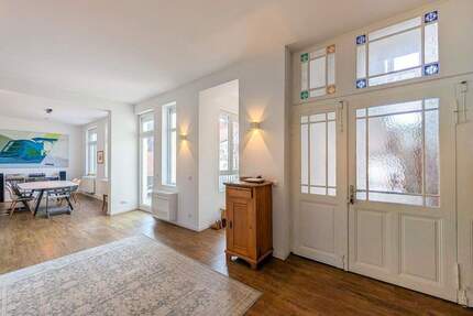 Große lichtdurchflutete Altbauwohnung im Herzen der Altstadt - Neustadt Neustadt-Stadt