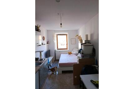 1 Zimmer Wohnung - 500,00&nbsp;EUR Kaltmiete, ca.&nbsp; 18,00&nbsp;m&sup2; in Frauenneuharting (PLZ: 83553)