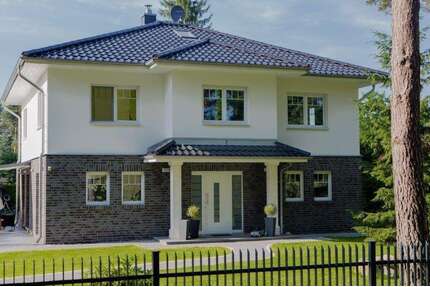 Haus zum Kaufen in Schalksmühle 745.000,00 € 180 m²