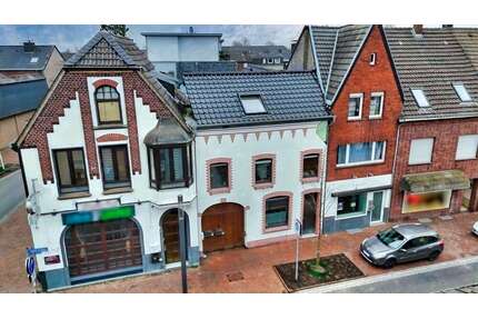Haus zum Kaufen in Geldern 299.000,00 € 200.45 m²