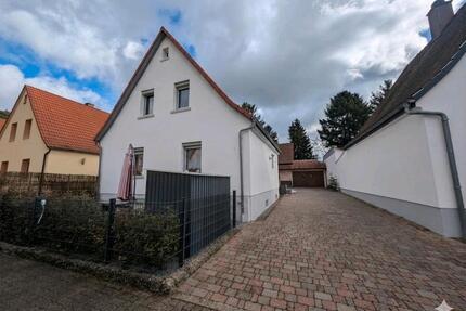 Charmantes freistehendes Einfamilienhaus Provisionsfrei - Stutensee