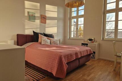 Exklusiv & viel Platz - 3 Zi. Wohnung mit hohen Decken, Balkon, Badezimmer + Gäste WC - Villingen-Schwenningen Kopsbühl