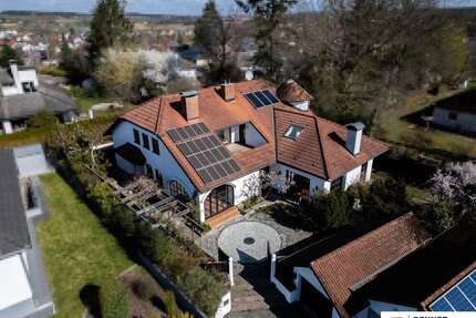 Haus zum Kaufen in Röttenbach 1.250.000,00 € 379.11 m²