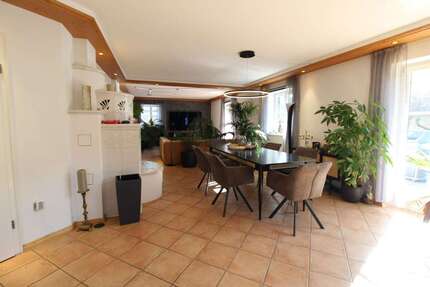 Haus zum Kaufen in Finsing 1.785.000,00 € 240.09 m²