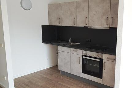 Attraktive 1-Raumwohnung mit Einbauküche in ruhiger, zentraler Lage - Aue-Bad Schlema