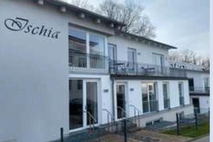 Möblierte 3 Raumwohnung in Binz für bis zu 4 Personen ab 01.Mai unbefristet frei! WG geeignet! 2 Bäder