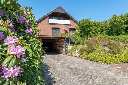Haus zum Mieten in Wingst 1.085,00 € 155 m²