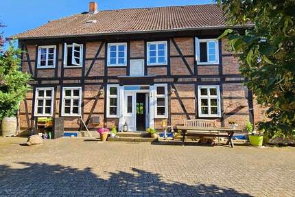 Wunderschöner Dreiseithof in Weddel - Cremlingen