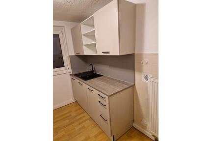 Schöne 3 Zimmer Wohnung mit neuer Küche - Burladingen