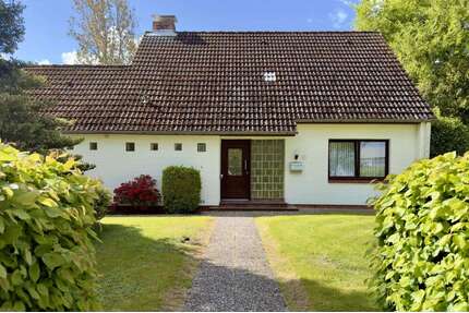 Haus zum Kaufen in Bülkau 129.000,00 € 115 m²