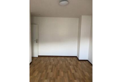 Wg Zimmer zu vermieten - 700,00&nbsp;EUR Kaltmiete, ca.&nbsp; 20,00&nbsp;m&sup2; in Köln (PLZ: 50769) Chorweiler
